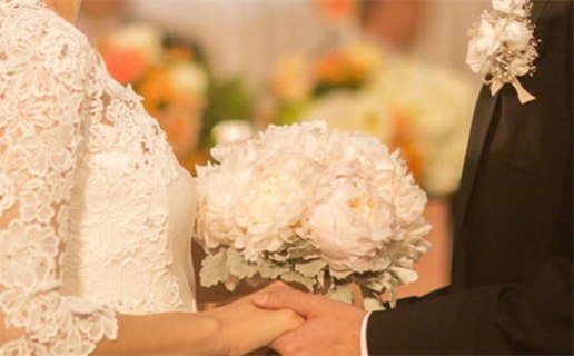 2025年农历闰六月廿四结婚黄道吉日 适不适合办婚礼